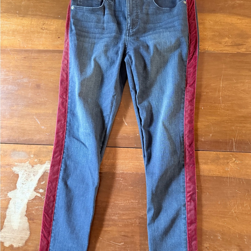 Women’s LOFT Straight Leg/Skinny Jeans with Velvet lines